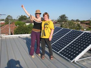 SolarQuip Pic 2 - happy customers with their new 1kw solar power system