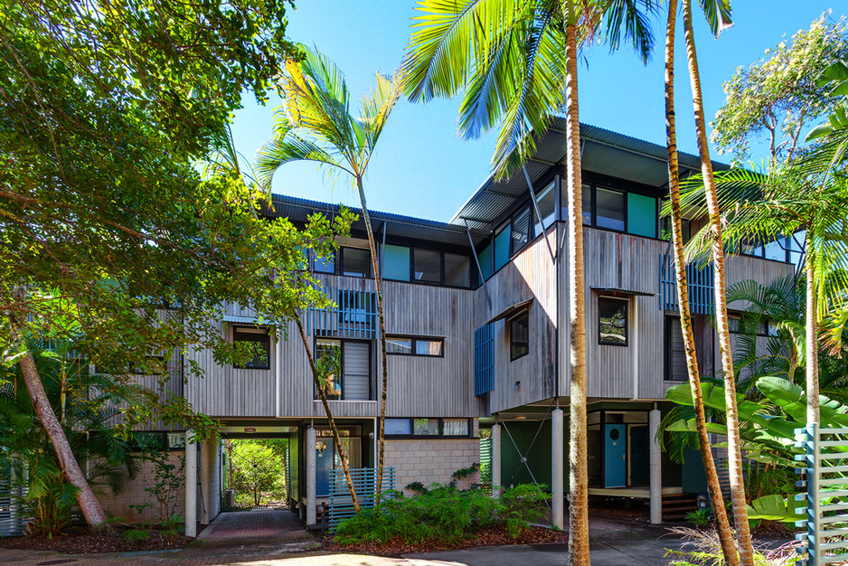 Surfside Beach Houses Pic 1