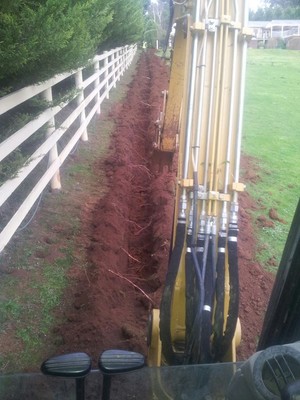 Hyperflow Pic 2 - Digging in a large water line