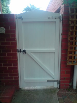 Nick Of All Trades Handyman Maintenance Services Pic 2 - New gates