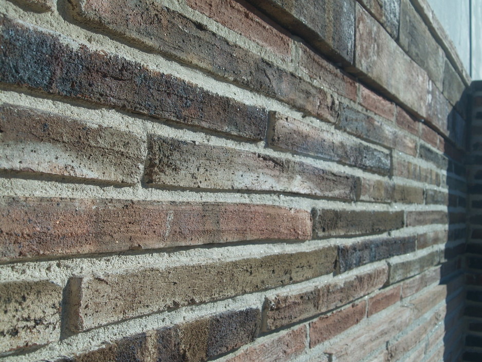 Creative Bricks Pic 1 - Our signature Estratum slimline bricks