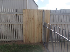 Topp Pool Fence Inspections Pic 5 - How to protect horizontal rails when they are less than 900mm apart