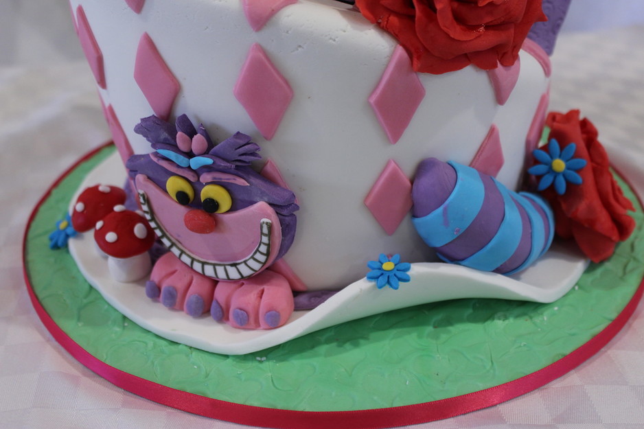 Sweet Heart Cake Art Pic 2