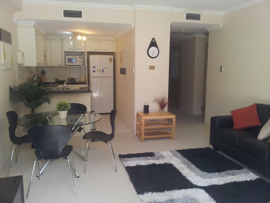 Sydney Serviced Apartment Rentals Pic 2 - 1 Bedroom fully furnished apartment in Balmain includes access to Gym Swimming Pool Sauna and Spa