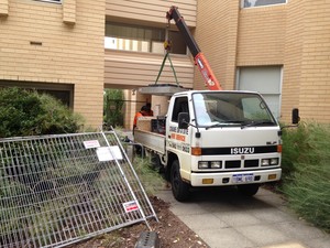 Crane On A Ute Pic 4 - Access to difficult narrow situations