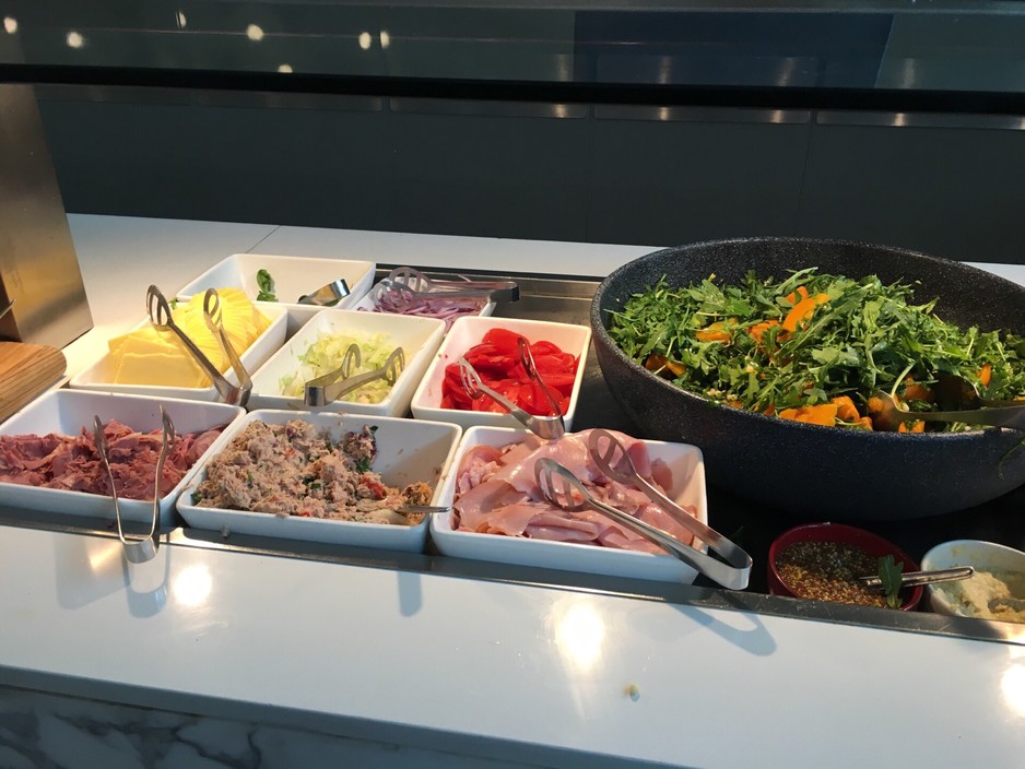 Qantas Business Lounge Pic 1