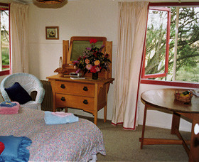 Poppy's Cottage B & B Pic 2 - Poppys Cottage Bed and Breakfast