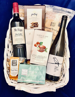 Cloud Creations Hampers Pic 4 - Cloud Creations Hampers