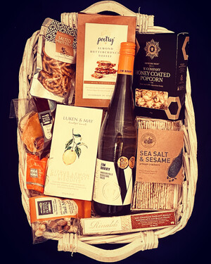 Cloud Creations Hampers Pic 2 - Gourmet Food and Wine Hamper