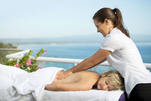 Byron Bay Mobile Massage Pic 2 - Qualified Experienced and Insured Therapists