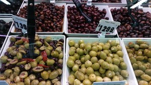 Bakaloumas Fresh Fruit & Vegetable Market Pic 5