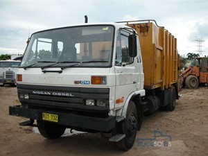 Tazwaste Recycling Pic 3 - Tazwaste Cardboard Recycling Truck