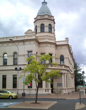 Cenwestours Forbes Pic 4 - Forbes Town Hall