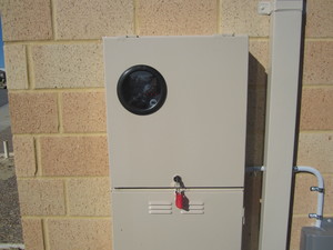 Meterbox Security Pic 4 - After viewing window with approved lock Two keys provided