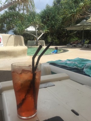 Maheno Restaurant Pic 3 - Lemon lime bitters poolside