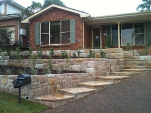 Elegant Landscapes Pic 4 - stone walls