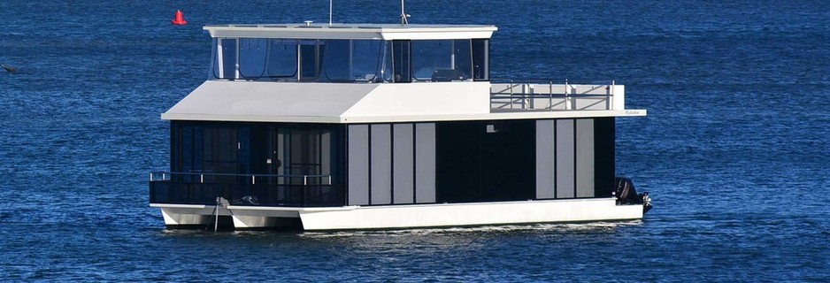 Sundowner Houseboats Pic 1 - Sundowner Houseboats Houseboats for hire houseboats echuca luxury houseboats houseboats for hire