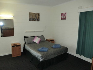 Cowell Jade Motel Pic 3