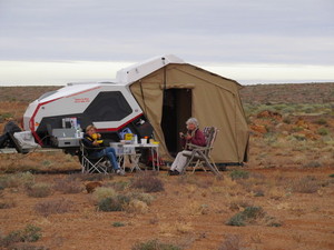 Independent Trailers Pic 4 - dream camp on Oodnadatta Track