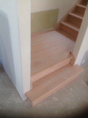 Andrew Lyon Carpenter Pic 3 - Hardwood staircase