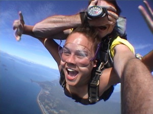 Champagne Dreams Pic 5 - Wooohoooo It may not be the epitope of luxury but if you are a Skydiving virgin you have to do this Your guests would love to help you create such an adrenalin charged