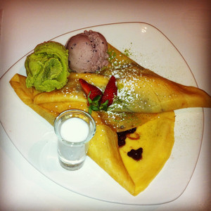 Passionflower Pic 3 - Banana red bean crepe with green tea and azuki ice cream