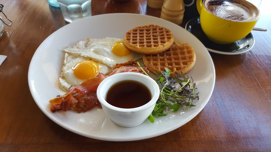 Raw Kitchen and Espresso Pic 1 - Canadian style breakfast