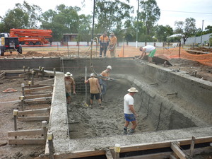 Concrete Pumping Queensland Pic 2 - Spraying pools