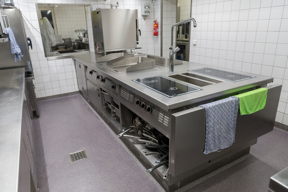 Epoxy Tek Flooring Pic 1 - Epoxy anti slip floor kitchen