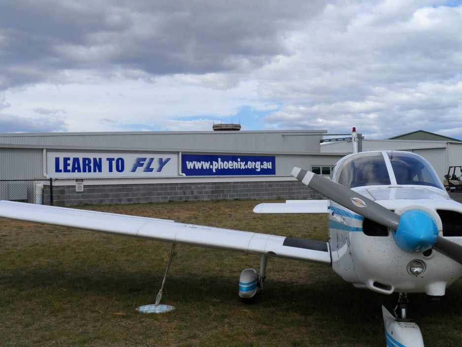 Phoenix Aero Club and Flying School Pic 1 - Phoenix Aero Club Exterior