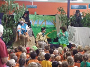 Taminmin Community Library Pic 2 - National Simultaneous Storytime at Taminmin Community Library