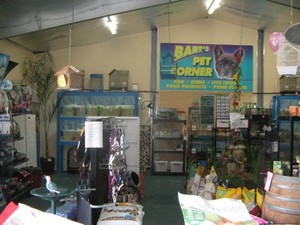 Goolwa Garden Supplies & Hire Equipment Pic 3 - Large range of pet accessories Birds Fish pet foods Stock feeds