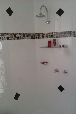 MP Bathroom Renovations and Tiling Pic 2 - Add a caption