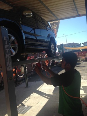 vip car wash and cafe Pic 2 - off road Degreaser