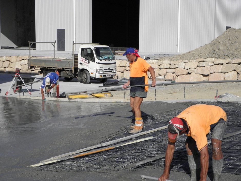 Perovic Concreting Pic 1 - Yatala factory and carpark