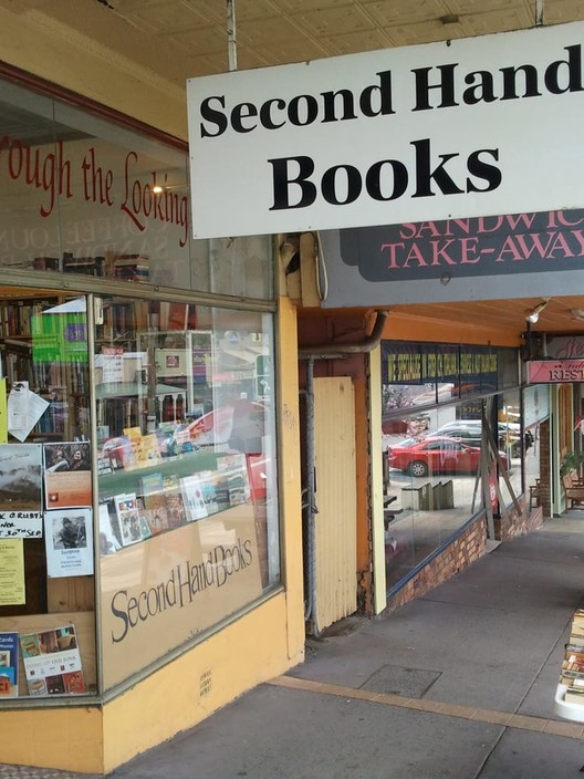 Through The Looking Glass Second Hand Books Pic 1 - Through the Looking Glass second hand book store Belgrave