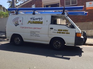 Henry's Plumbing Pic 4