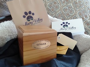 Mary Valley Pet Cremation Pic 3 - Teak cube large size for up to 85kg