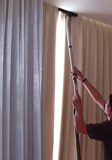 Curtain Cleaning Melbourne Pic 1