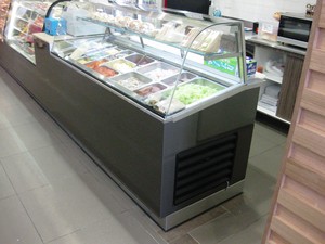 Trefco Fresh Food Displays Pic 4 - Breton sandwich bar display fridge