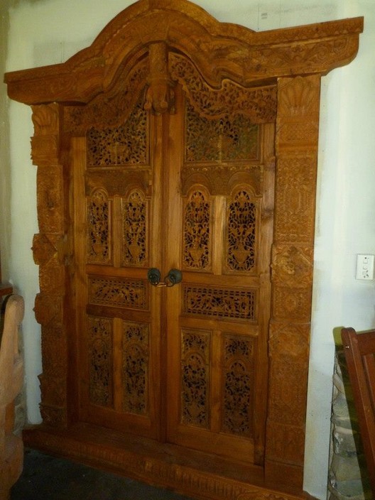 S & S Keet Painting Pic 1 - Beautifully hand crafted Teak Balinese door prepped and stained for long lasting protection