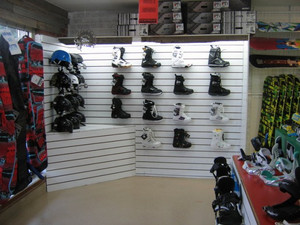 OZ EXTREME Geelong Pic 4 - snowboardingski boots geelong wa