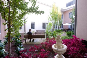 Resthaven Mount Gambier Pic 5 - Resthaven Mount Gambier courtyard