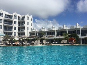 Sofitel Pic 2 - Pool area