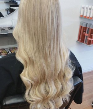 Naya Hair Lounge Pic 4 - Beautiful Blondes of Naya Hair Lounge