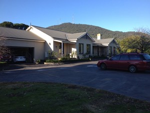 APRIMO PAINTERS Pic 2 - We painted this home in Ringwood our painters painted both interior and exterior We finish all paint jobs with excellence