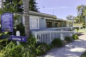 Sydney Lakeside Holiday Park Pic 3