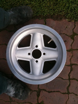 Enviro Blast Australia Pic 3 - Alloy wheel soda blasted to remove paint