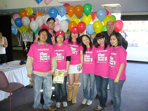 Chen Shan Lawyers Pic 5 - Chen Shan Lawyers team volunteering at the Teddy Bears Picnic at The Childrens Hospital at Westmead Rosehill Gardens