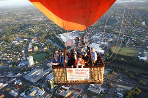 Floating Images Hot Air Balloon Flights Pic 2 - Another perfect morning for ballooning as we flew over the heritage city of Ipswich out to the surrounding countryside